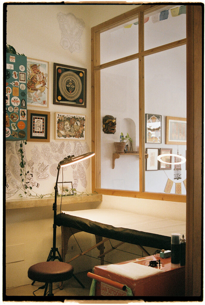 sisisi tattoo studio torroella montgri